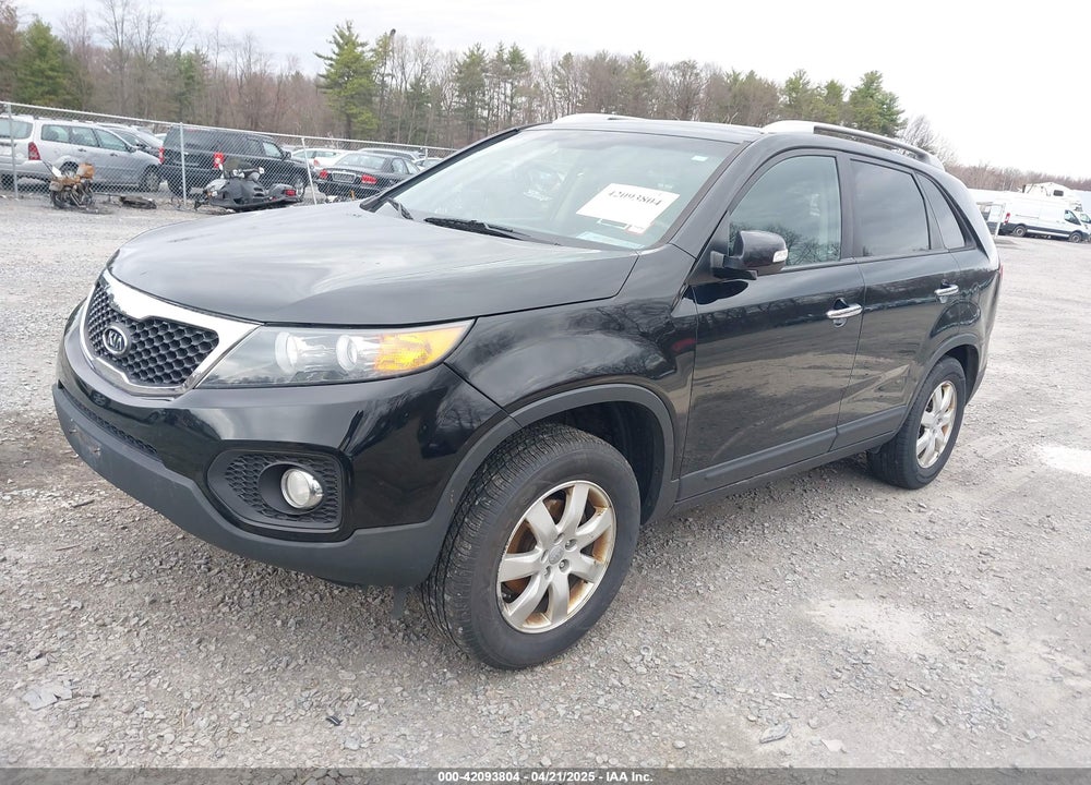 2013 KIA SORENTO VIN: 5XYKT3A61DG414943