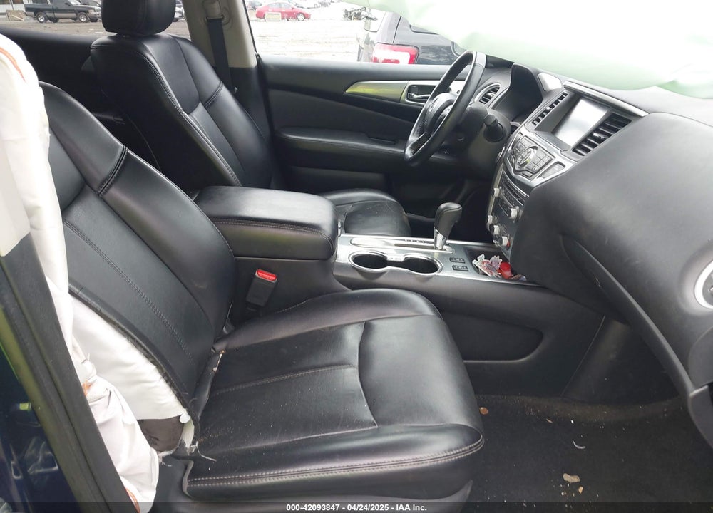 2019 NISSAN PATHFINDER SL VIN: 5N1DR2MN9KC620979