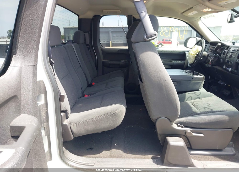 2007 GMC SIERRA 1500 VIN: 2GTEK19J671728258