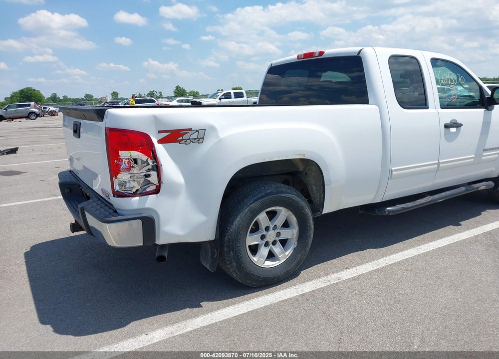 2007 GMC SIERRA 1500 VIN: 2GTEK19J671728258