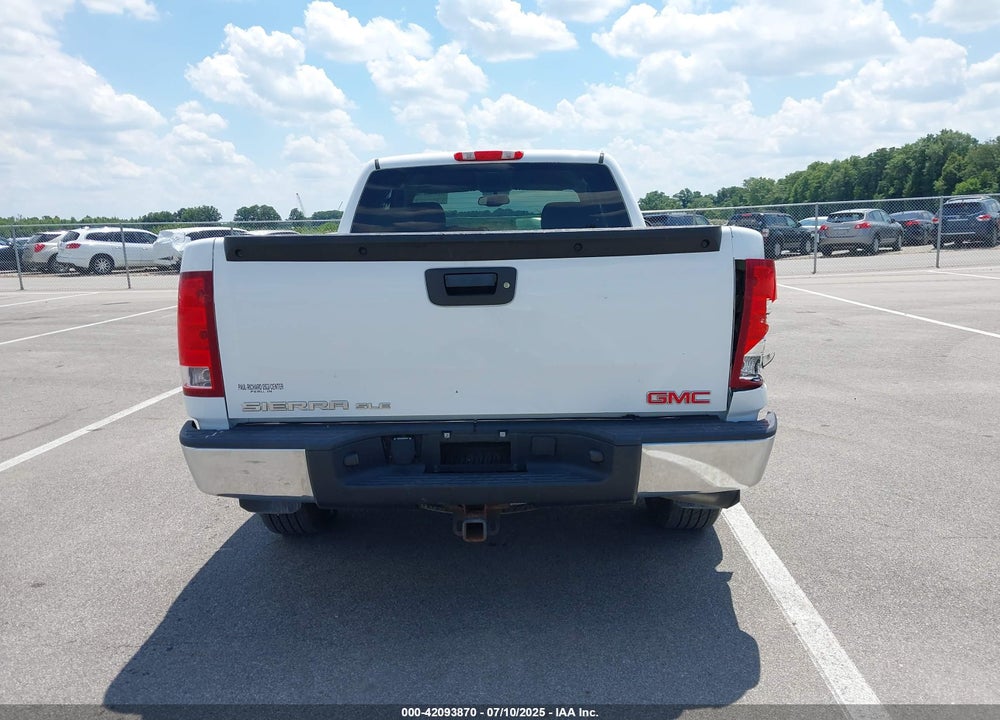 2007 GMC SIERRA 1500 VIN: 2GTEK19J671728258