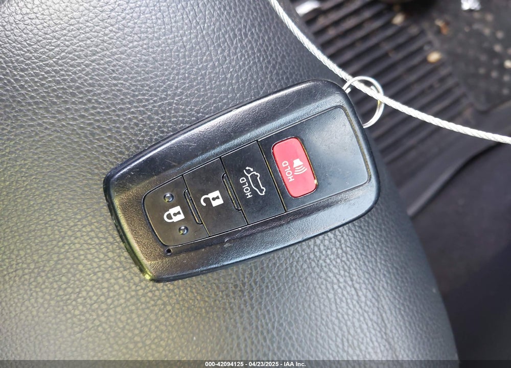 2023 TOYOTA HIGHLANDER XLE VIN: 5TDKDRBH6PS044676