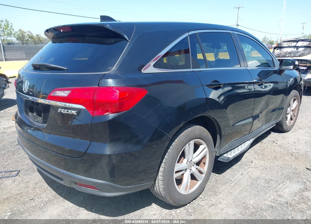 2014 ACURA RDX VIN: 5J8TB3H57EL010816