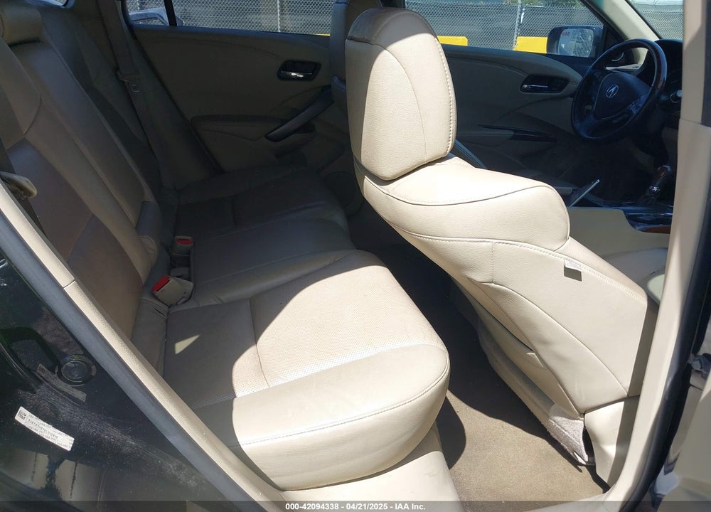 2014 ACURA RDX VIN: 5J8TB3H57EL010816