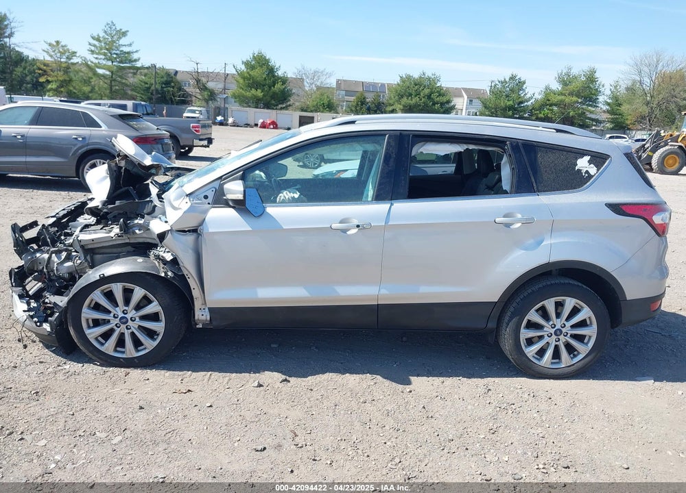 2017 FORD ESCAPE VIN: 1FMCU9JD6HUC71135