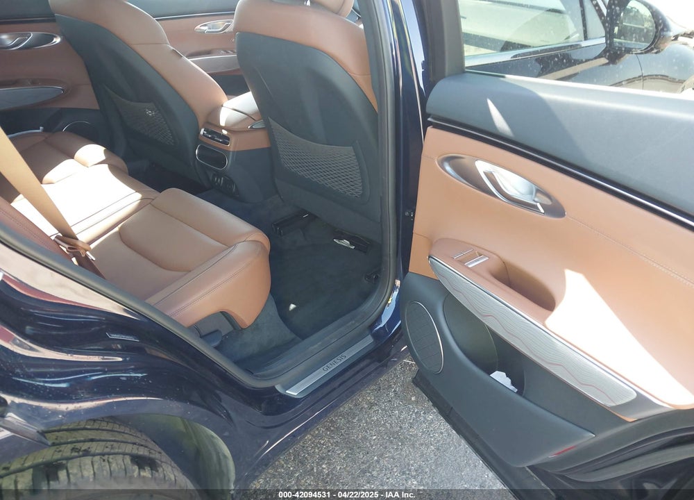 2025 GENESIS GV70 VIN: 5NMMADTB9SH023752