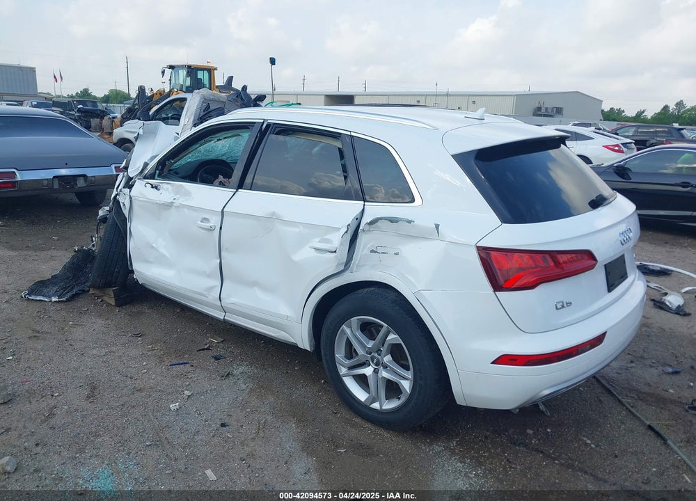 2019 AUDI Q5 45 PREMIUM VIN: WA1ANAFY1K2112381