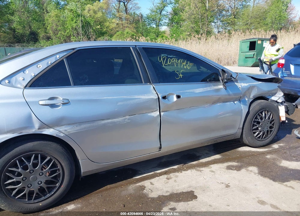 2015 TOYOTA CAMRY LE VIN: 4T1BF1FK8FU049899