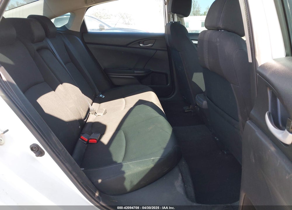 2017 HONDA CIVIC EX VIN: 2HGFC2F77HH570734