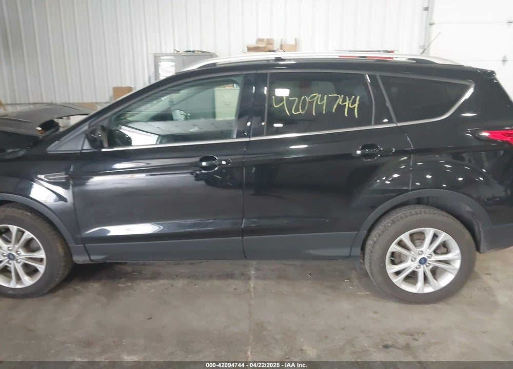 2019 FORD ESCAPE VIN: 1FMCU9GD8KUB03849