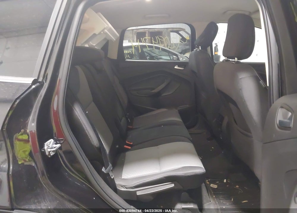 2019 FORD ESCAPE VIN: 1FMCU9GD8KUB03849