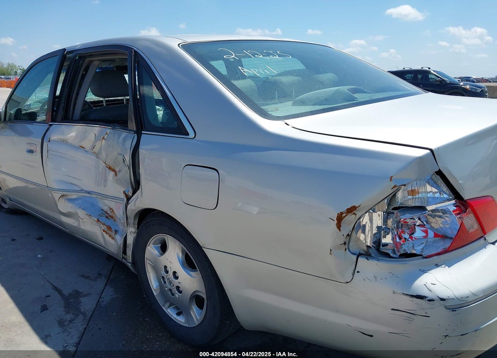 2004 TOYOTA AVALON XLS VIN: 4T1BF28BX4U388891