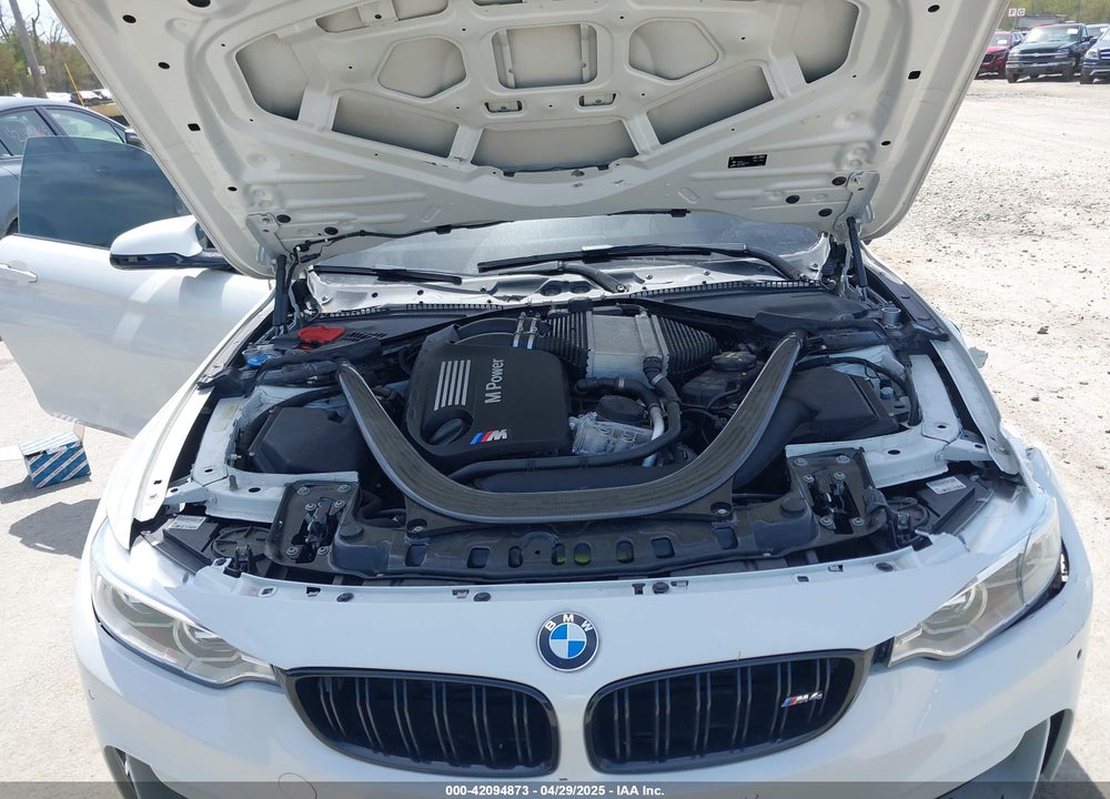 2018 BMW M4 VIN: WBS4Z9C50JED22463