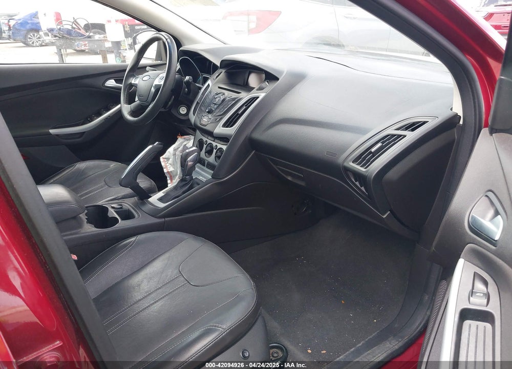2013 FORD FOCUS SE VIN: 1FADP3K28DL210045