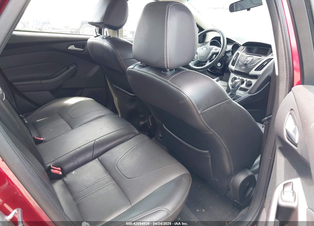 2013 FORD FOCUS SE VIN: 1FADP3K28DL210045
