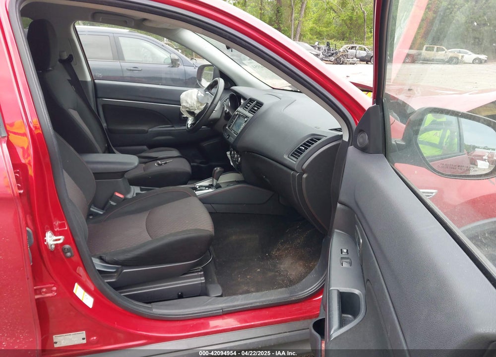 2018 MITSUBISHI OUTLANDER SPORT 2.0 LE VIN: JA4AP3AU7JU014386