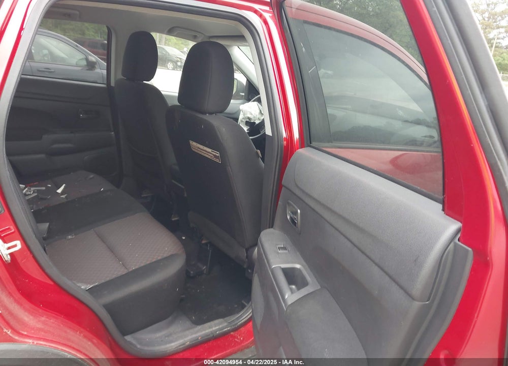 2018 MITSUBISHI OUTLANDER SPORT 2.0 LE VIN: JA4AP3AU7JU014386