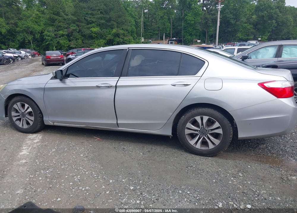 2013 HONDA ACCORD VIN: 1HGCR2F32DA108928