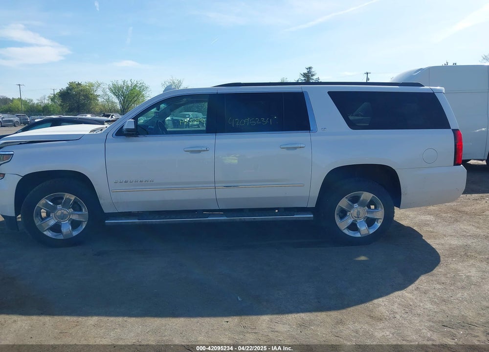 2018 CHEVROLET SUBURBAN VIN: 1GNSKHKC9JR281860
