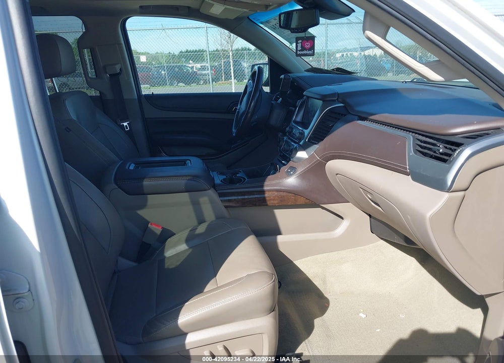 2018 CHEVROLET SUBURBAN VIN: 1GNSKHKC9JR281860