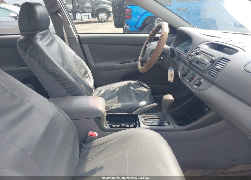 2004 TOYOTA CAMRY LE VIN: 4T1BE32K94U928118
