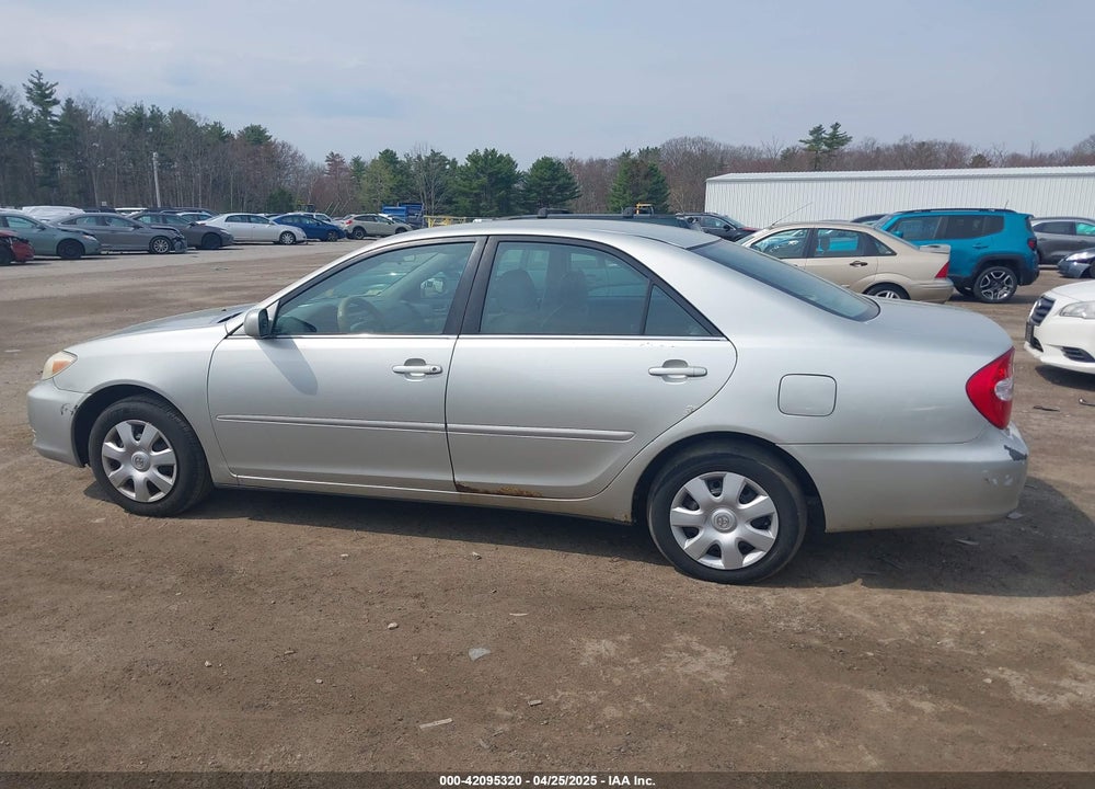 2004 TOYOTA CAMRY LE VIN: 4T1BE32K94U928118