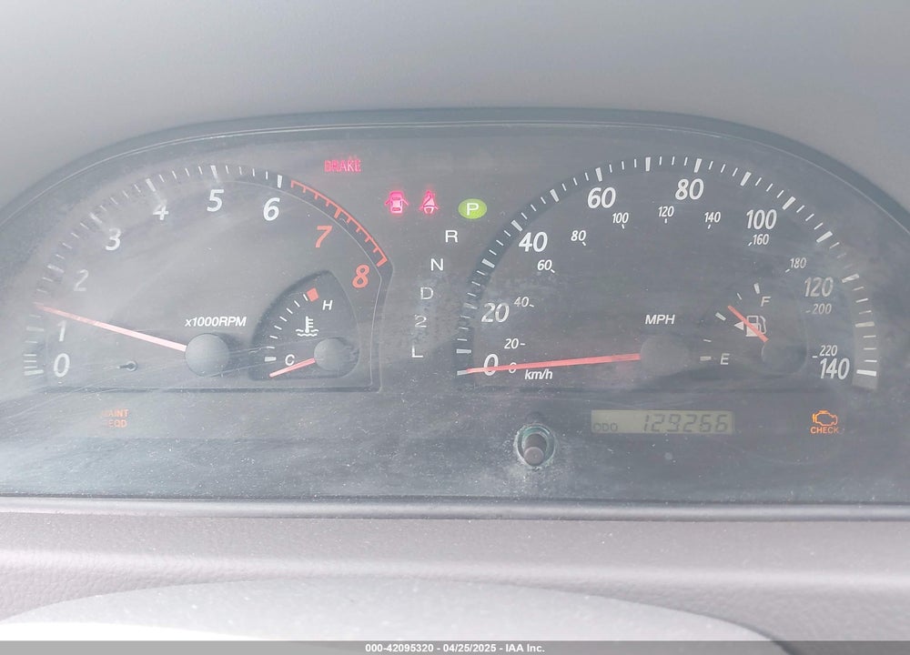 2004 TOYOTA CAMRY LE VIN: 4T1BE32K94U928118