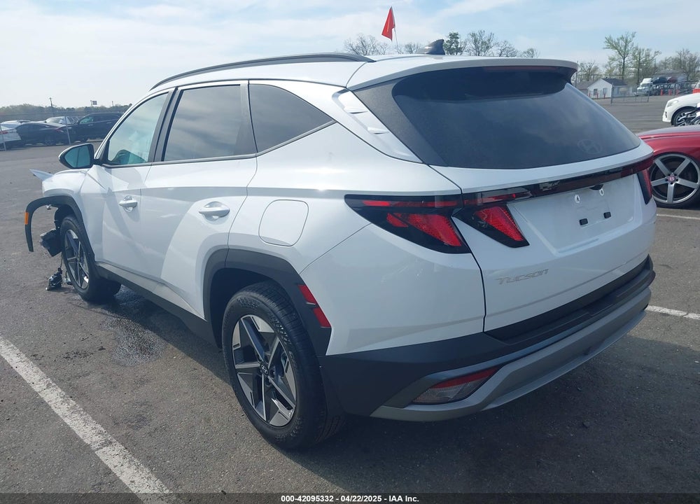 2025 HYUNDAI TUCSON VIN: 5NMJBCDE4SH513695