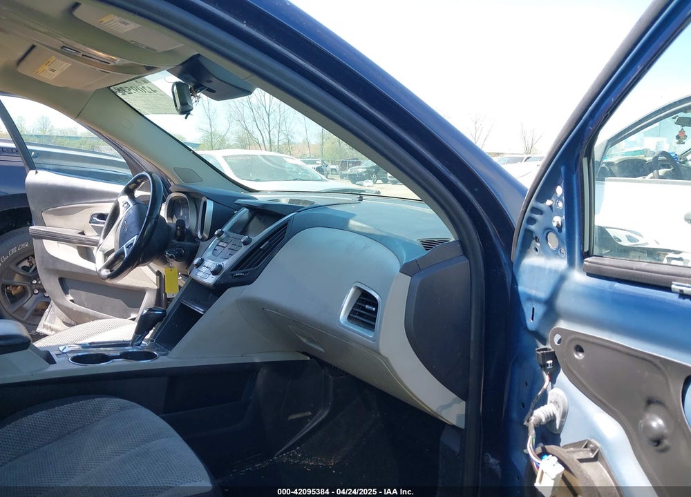 2017 CHEVROLET EQUINOX VIN: 2GNFLFEK2H6339979