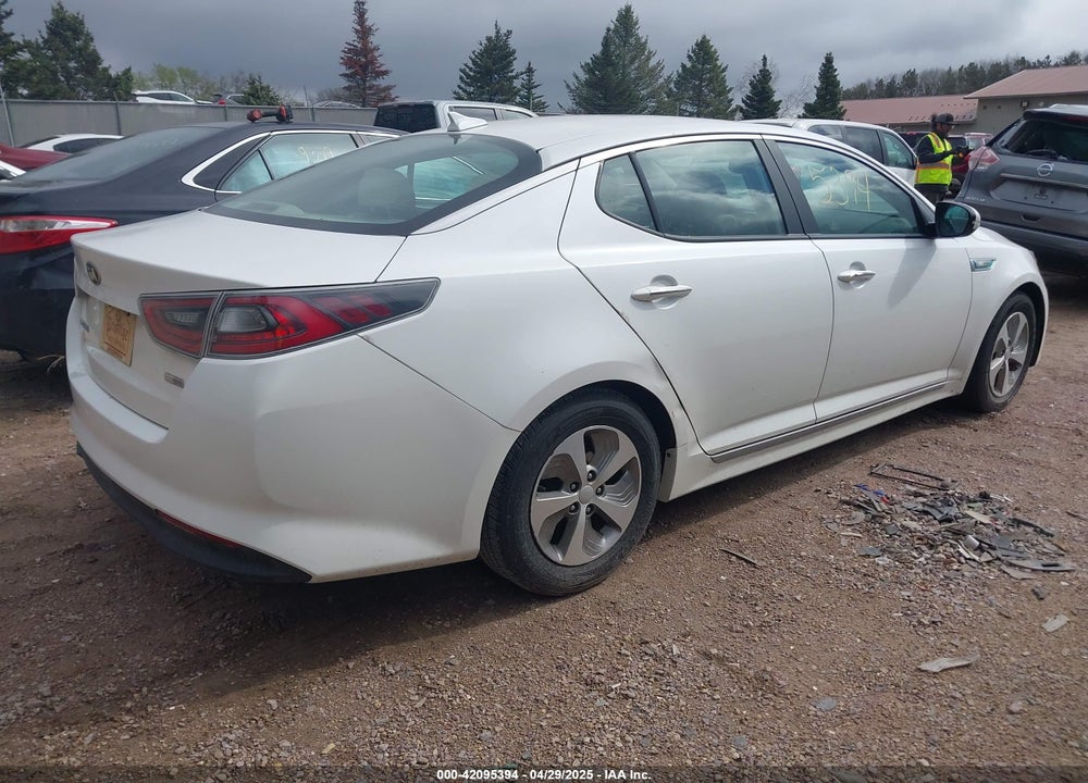 2016 KIA OPTIMA VIN: KNAGM4AD3G5092100