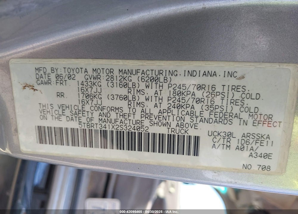 2002 TOYOTA TUNDRA SR5 V8 VIN: 5TBRT341X2S324052