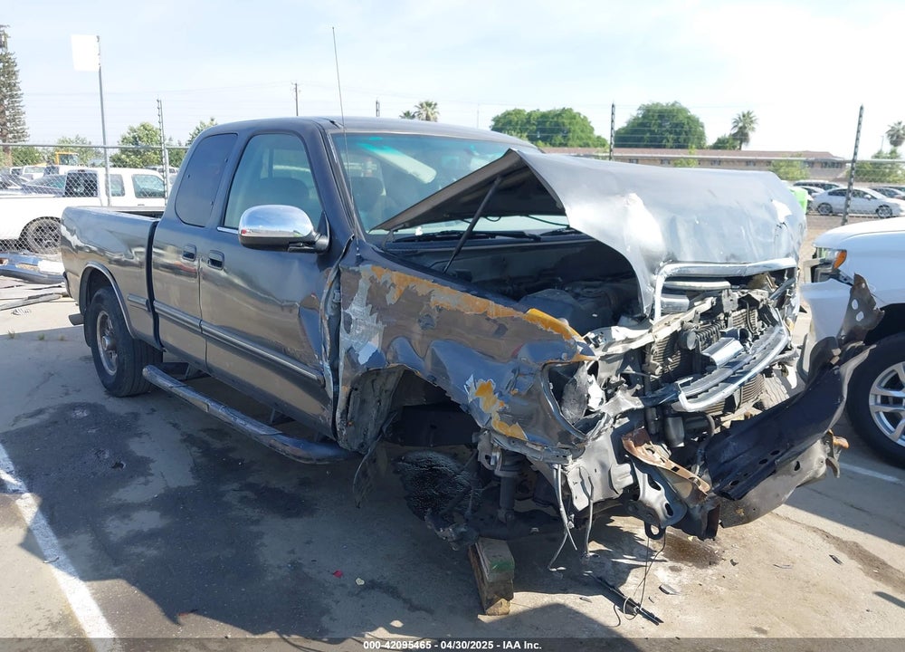 2002 TOYOTA TUNDRA SR5 V8 VIN: 5TBRT341X2S324052