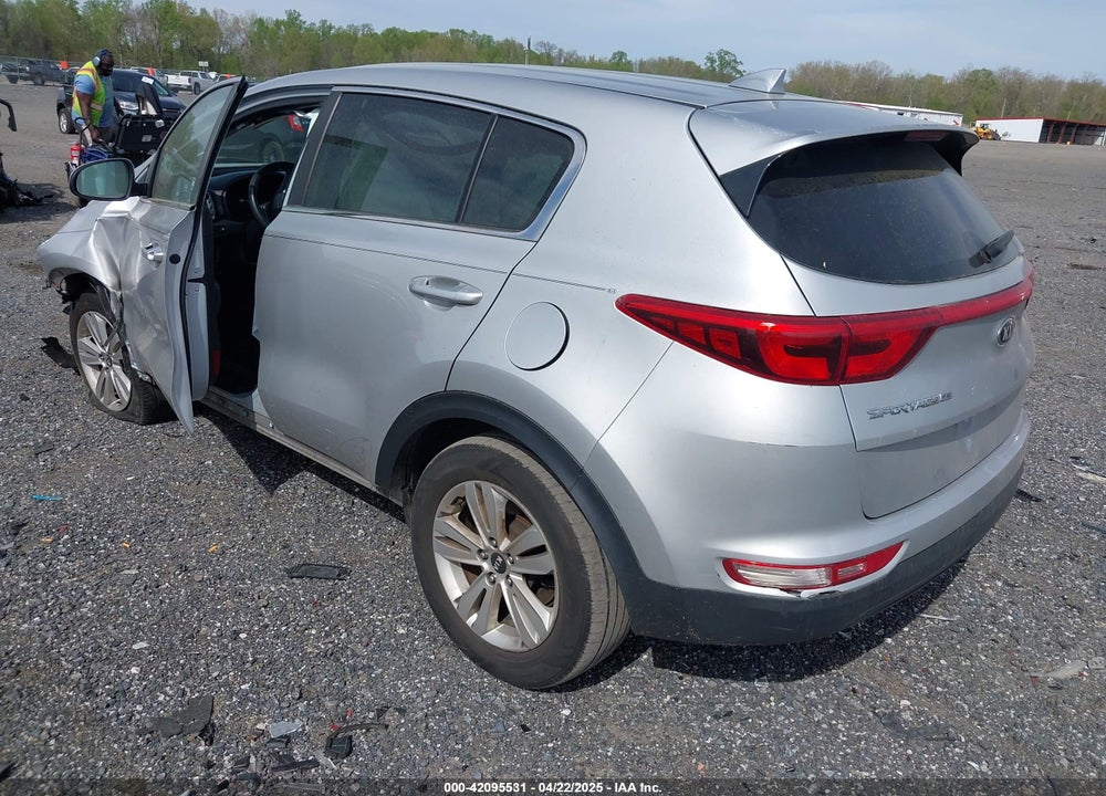 2018 KIA SPORTAGE VIN: KNDPM3AC4J7443984