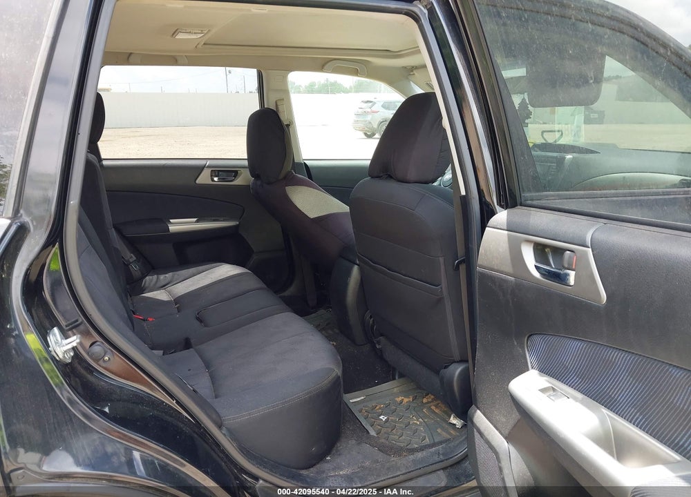 2010 SUBARU FORESTER 2.5X PREMIUM VIN: JF2SH6CC1AH716999
