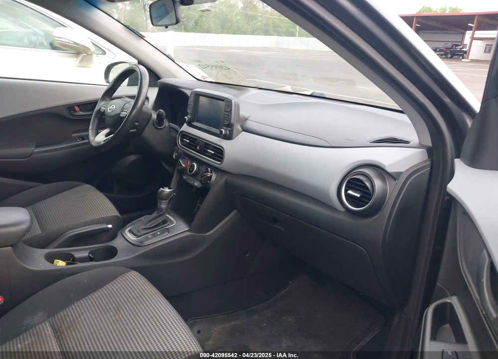 2018 HYUNDAI KONA SEL VIN: KM8K22AA0JU081724