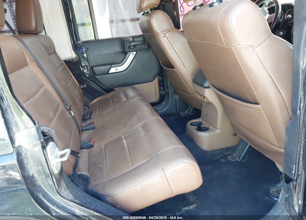2011 JEEP WRANGLER UNLIMITED VIN: 1J4HA5H15BL544063