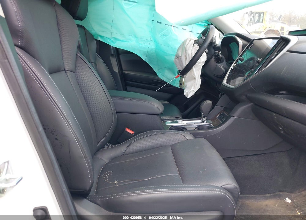 2024 SUBARU ASCENT VIN: 4S4WMAWD0R3408522