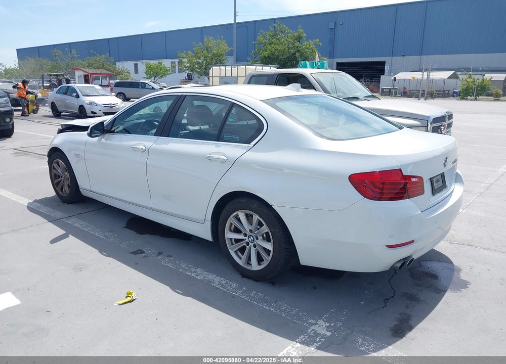 2016 BMW 5 SERIES VIN: WBA5A5C55GD526616