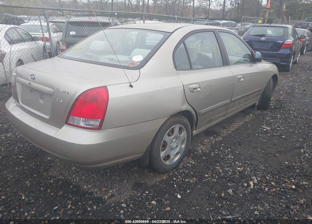 2001 HYUNDAI ELANTRA GLS VIN: KMHDN45D71U080537