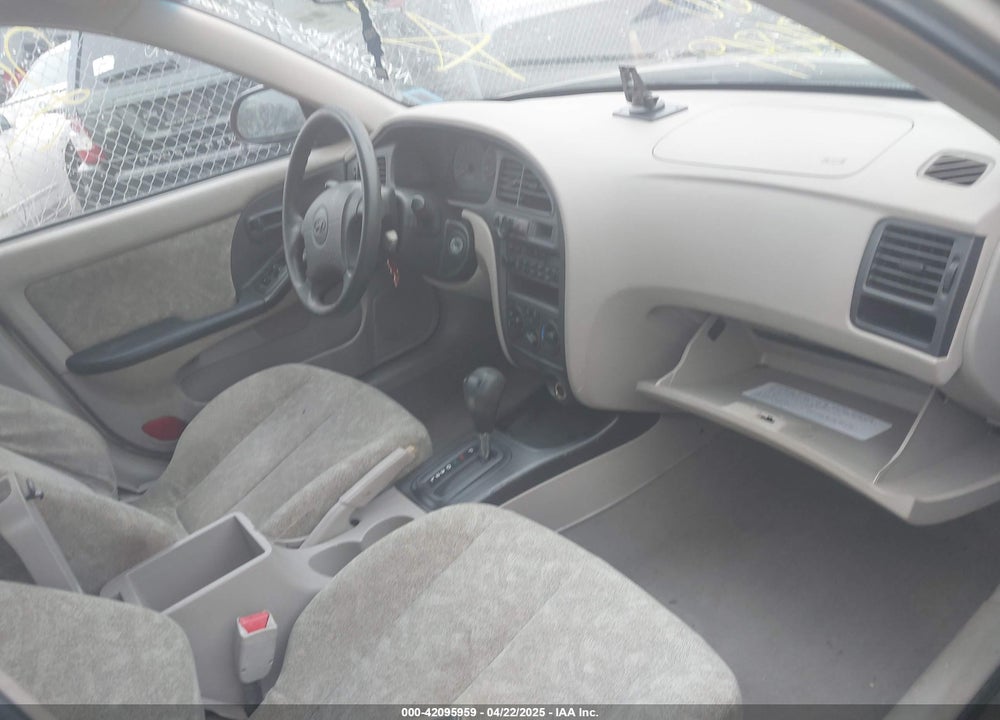 2001 HYUNDAI ELANTRA GLS VIN: KMHDN45D71U080537