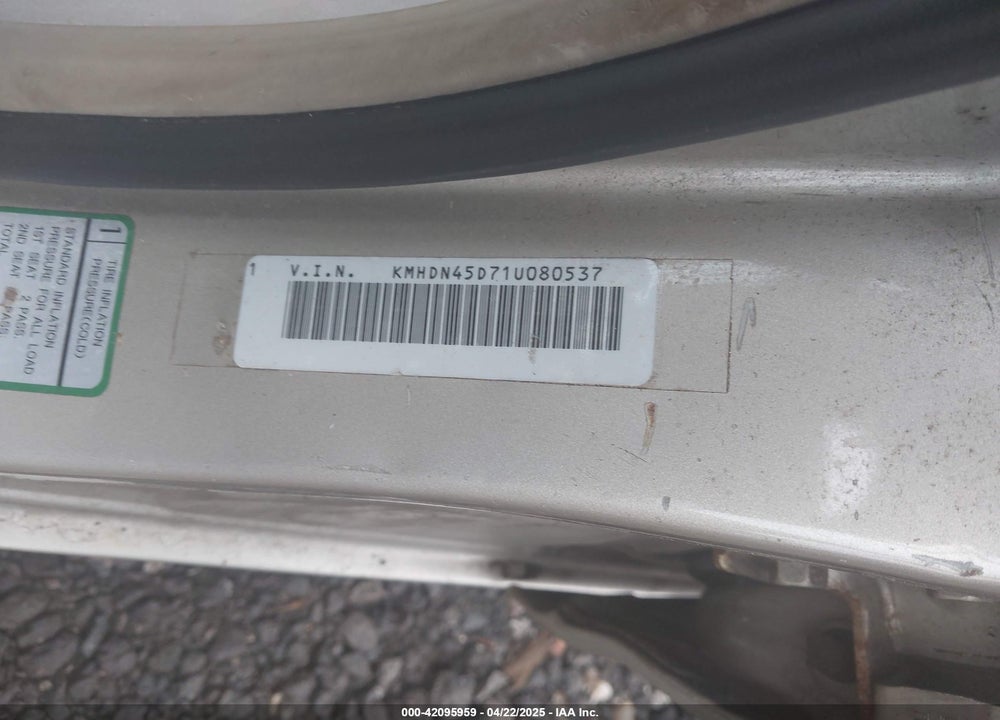 2001 HYUNDAI ELANTRA GLS VIN: KMHDN45D71U080537