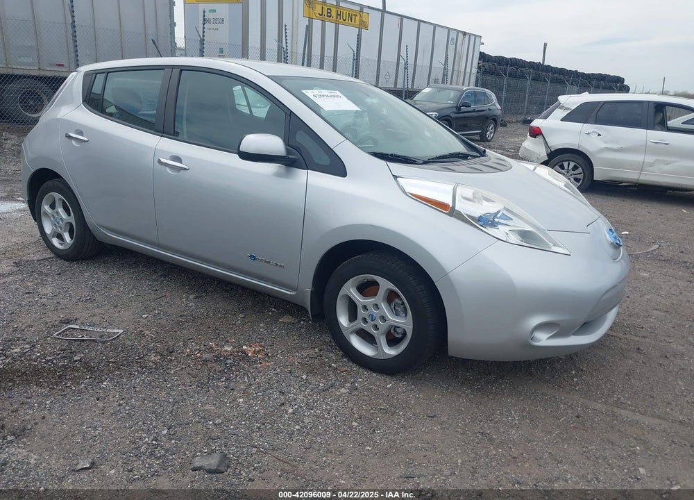 2013 NISSAN LEAF SV VIN: 1N4AZ0CPXDC409023