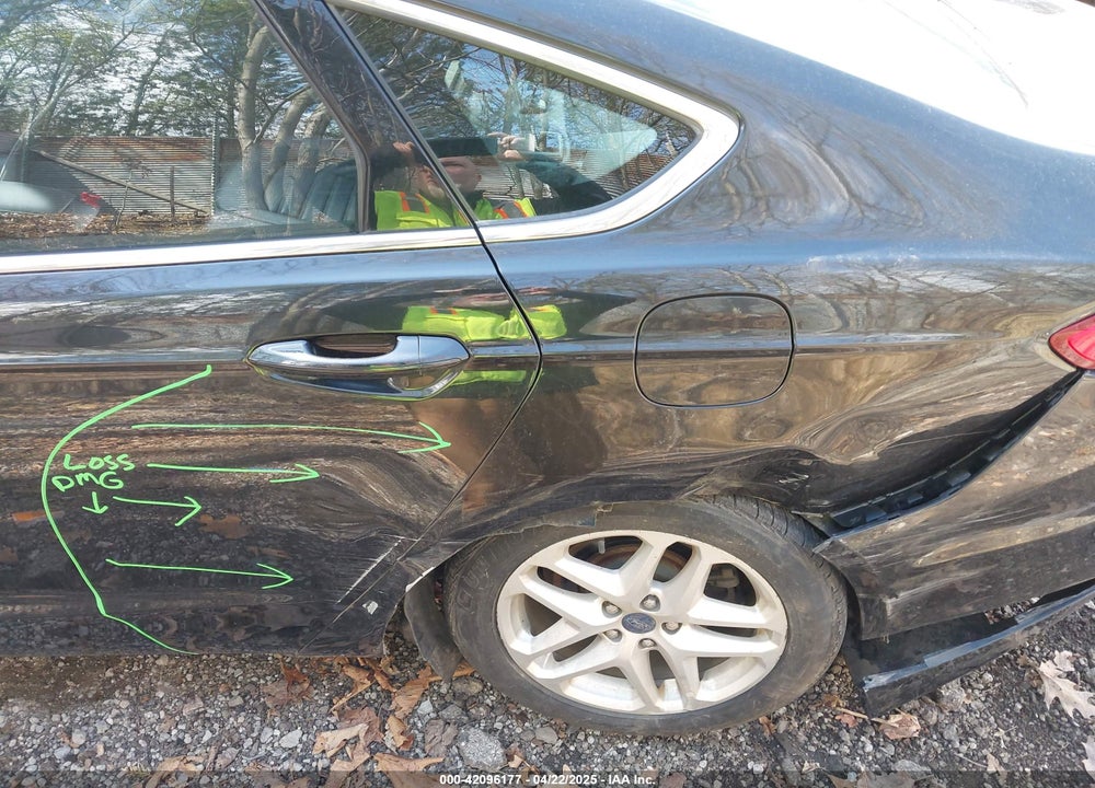 2013 FORD FUSION VIN: 3FA6P0HR8DR173558