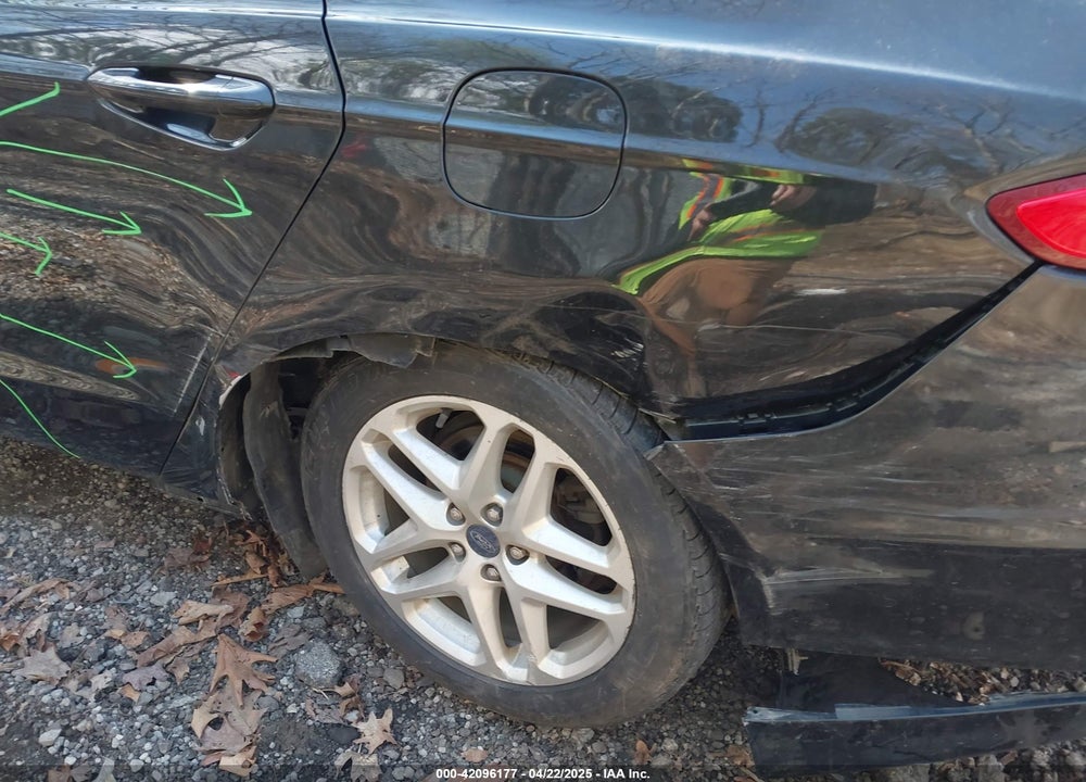2013 FORD FUSION VIN: 3FA6P0HR8DR173558