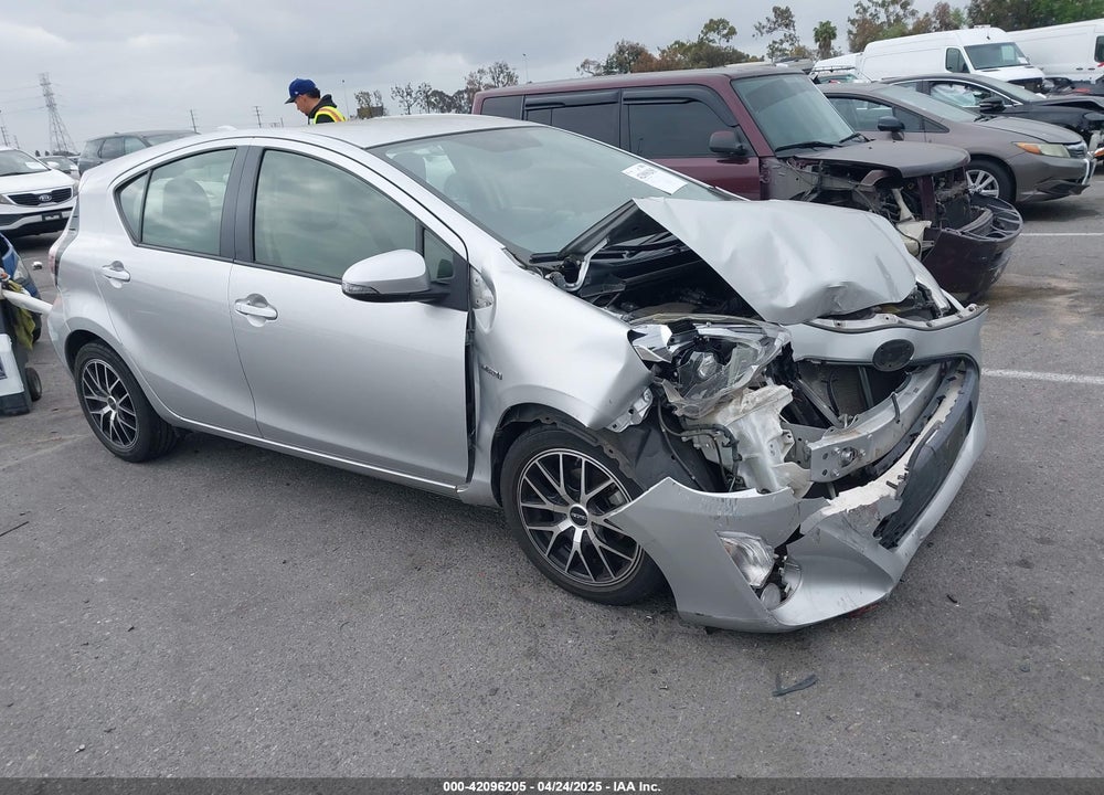 2015 TOYOTA PRIUS C ONE VIN: JTDKDTB39F1090659