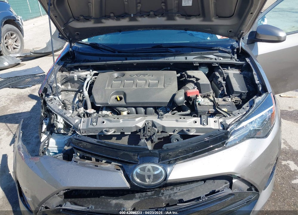 2018 TOYOTA COROLLA LE VIN: 5YFBURHE0JP800774