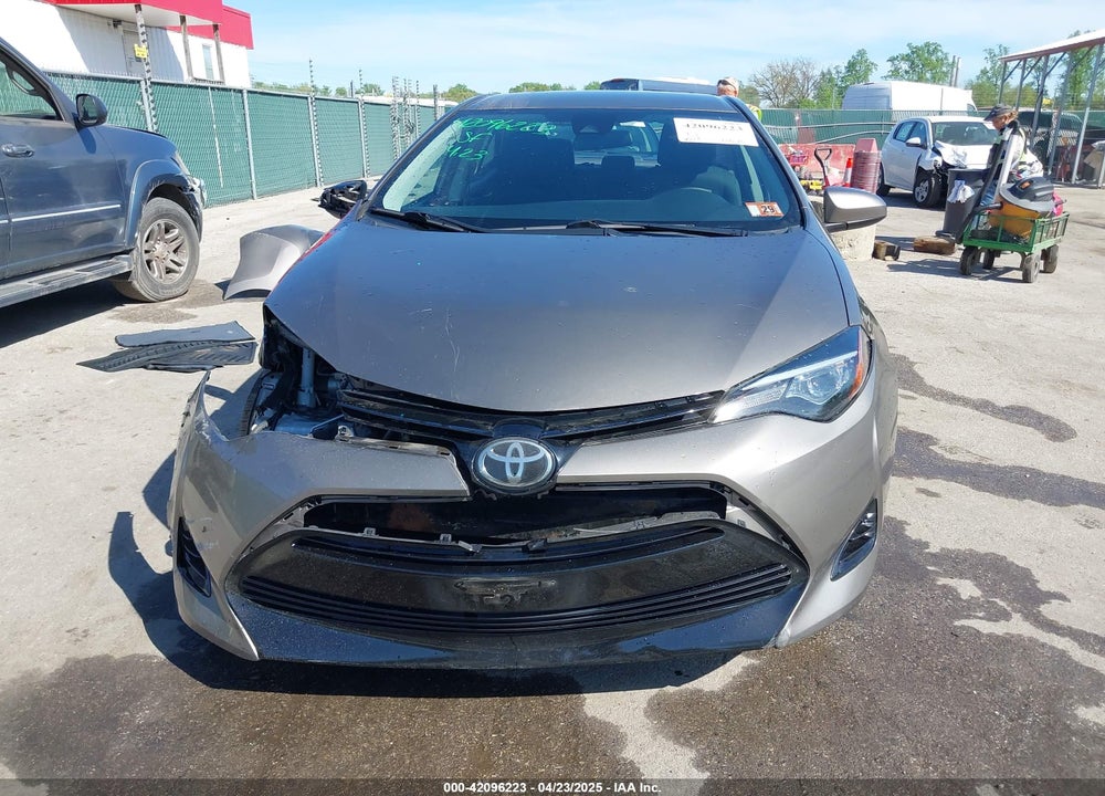 2018 TOYOTA COROLLA LE VIN: 5YFBURHE0JP800774