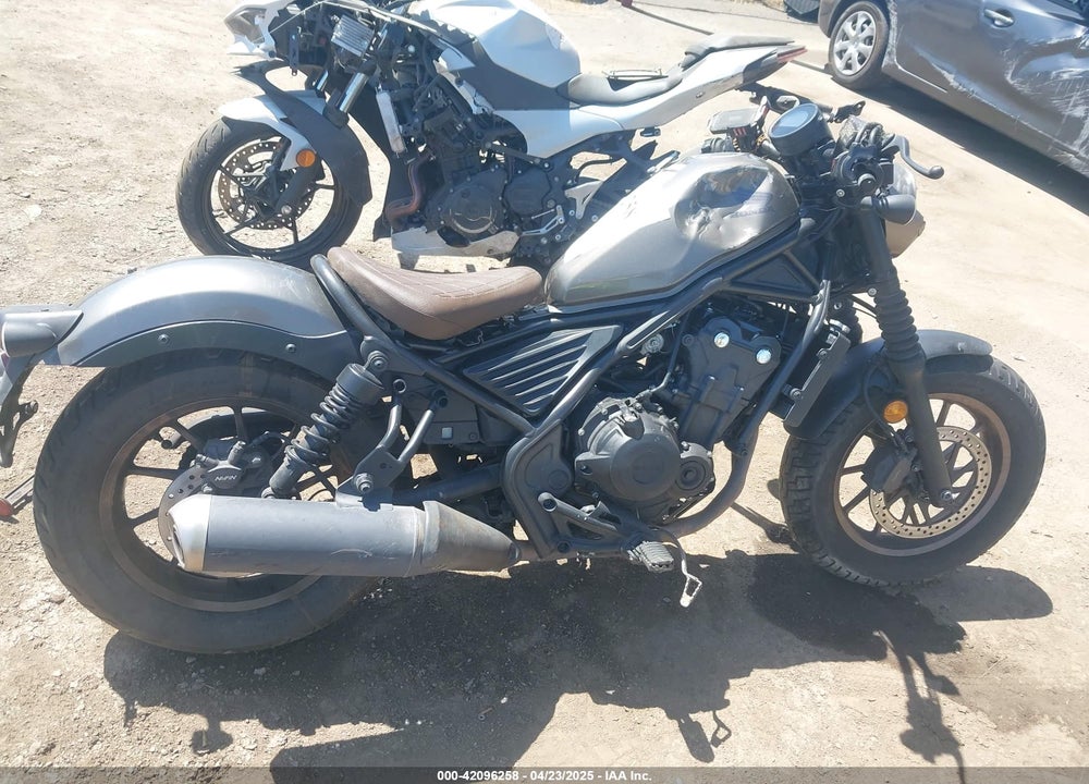 2023 HONDA CMX500 VIN: MLHPC5617P5602990