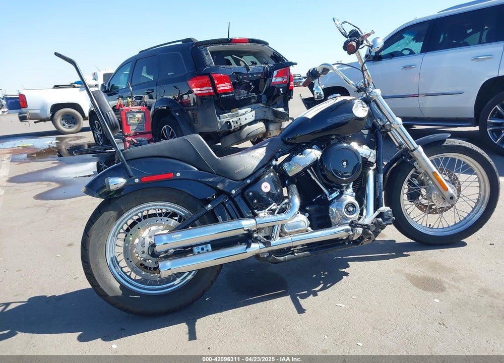 2021 HARLEY-DAVIDSON FXST VIN: 1HD1BVJ18MB050768