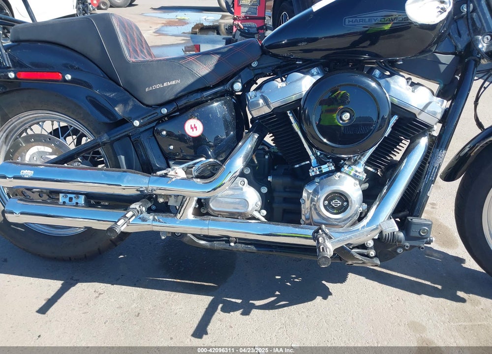 2021 HARLEY-DAVIDSON FXST VIN: 1HD1BVJ18MB050768